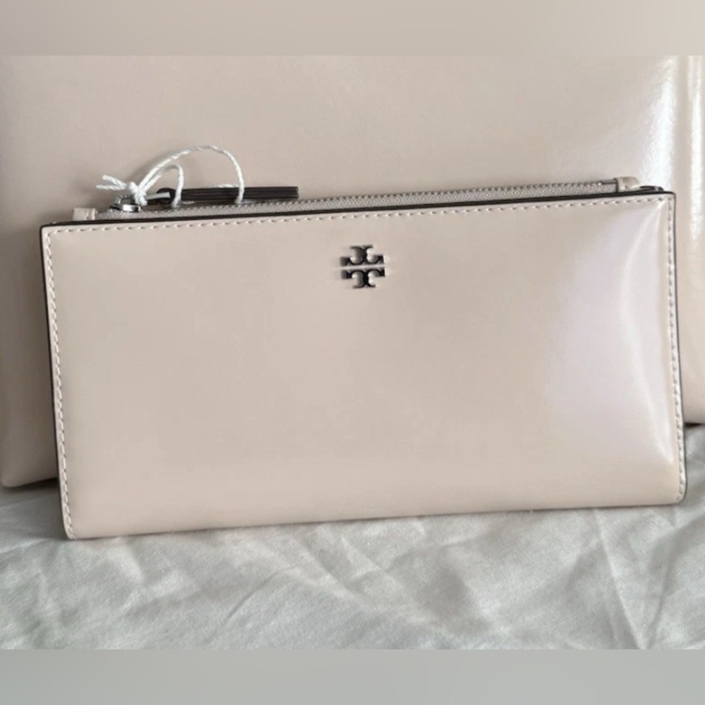 New Tory Burch bake flat Leather Wallet in soft pink - Picture 2 of 5
